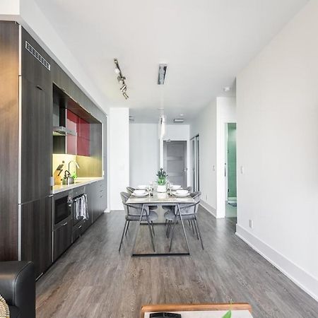 Stylish 1Br + Office Condo - Cn Tower View Toronto Dış mekan fotoğraf